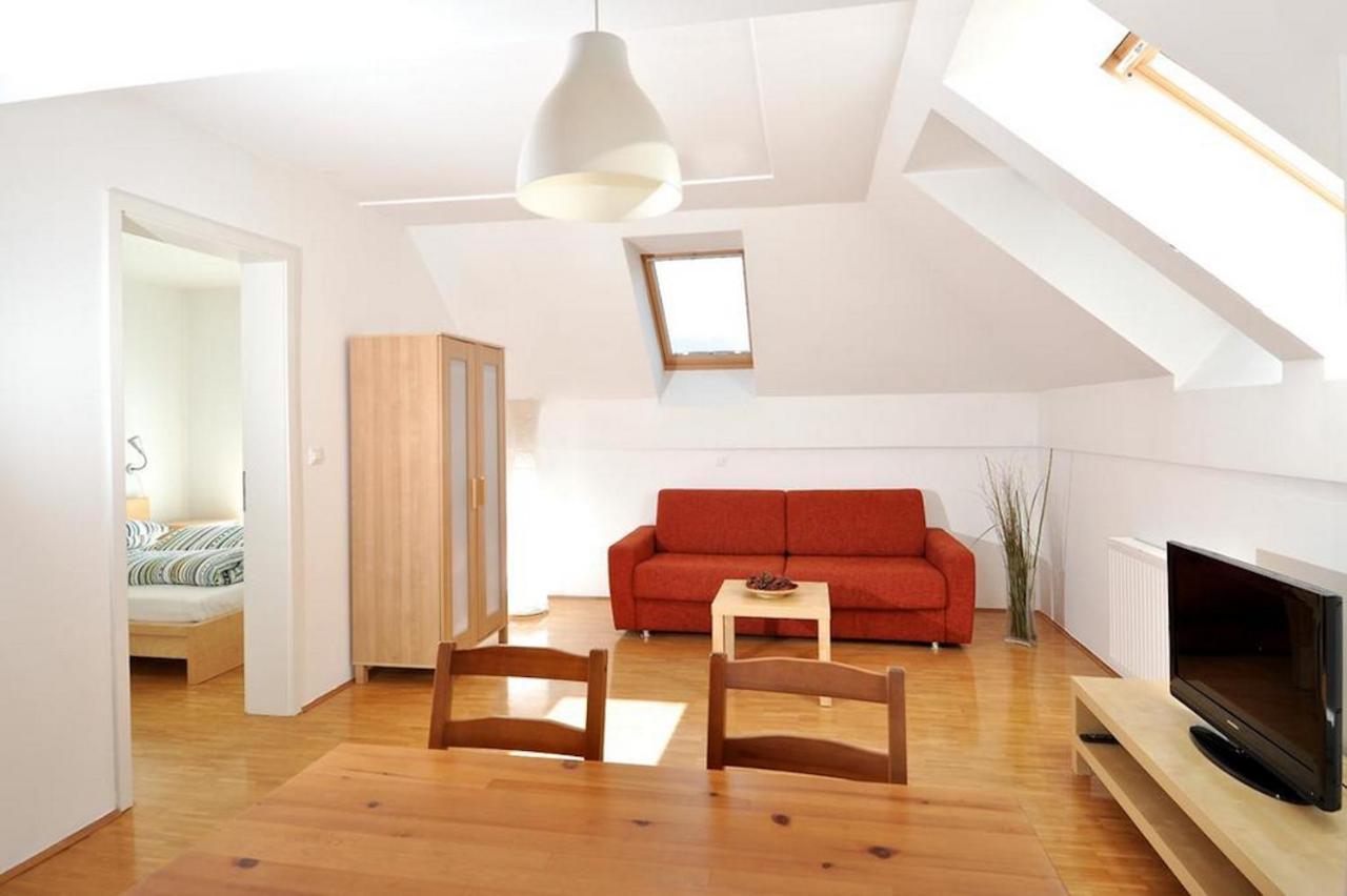 Appartement Marvellous Face à Bled Extérieur photo